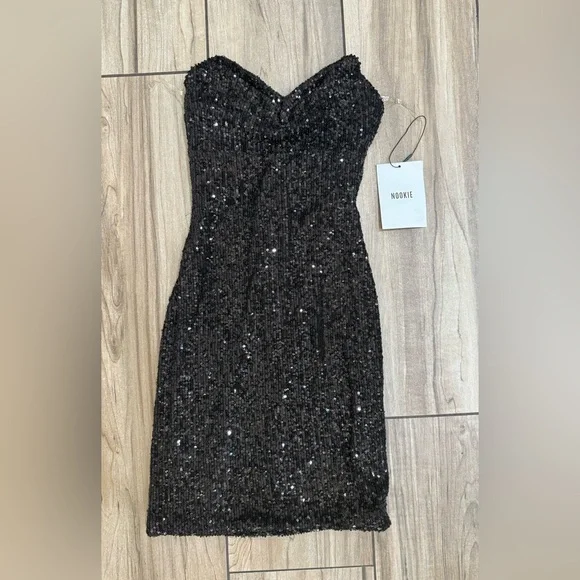 NWT Nookie Valentina Sequin Mini Dress Black Sz Small